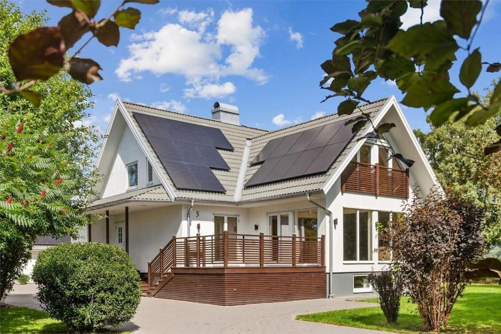 Entire Villa & Garden Between Varberg And Ullared Rolfstorp 外观 照片